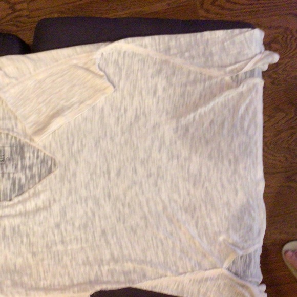 Free people “We the free” Xtra small sheer v neck notched cream color burnout. - Picture 3 of 3